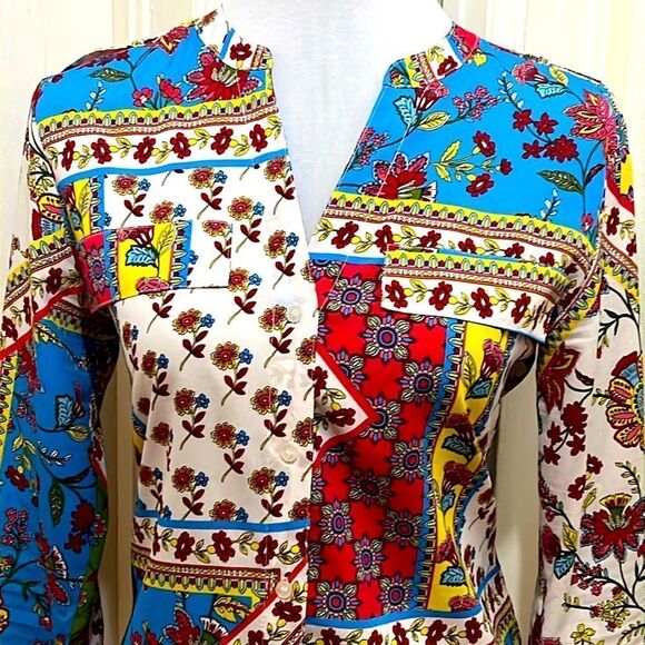 Calvin Klein Women's Small Gorgeous Button Front Colorful Patterned Blouse. Fall - Picture 1 of 7